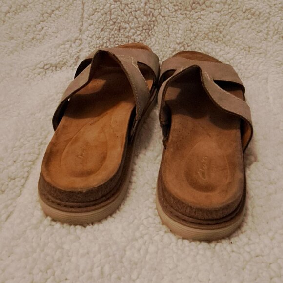 Clarks Artisian Sandals - Women's 12M - Picture 3 of 5